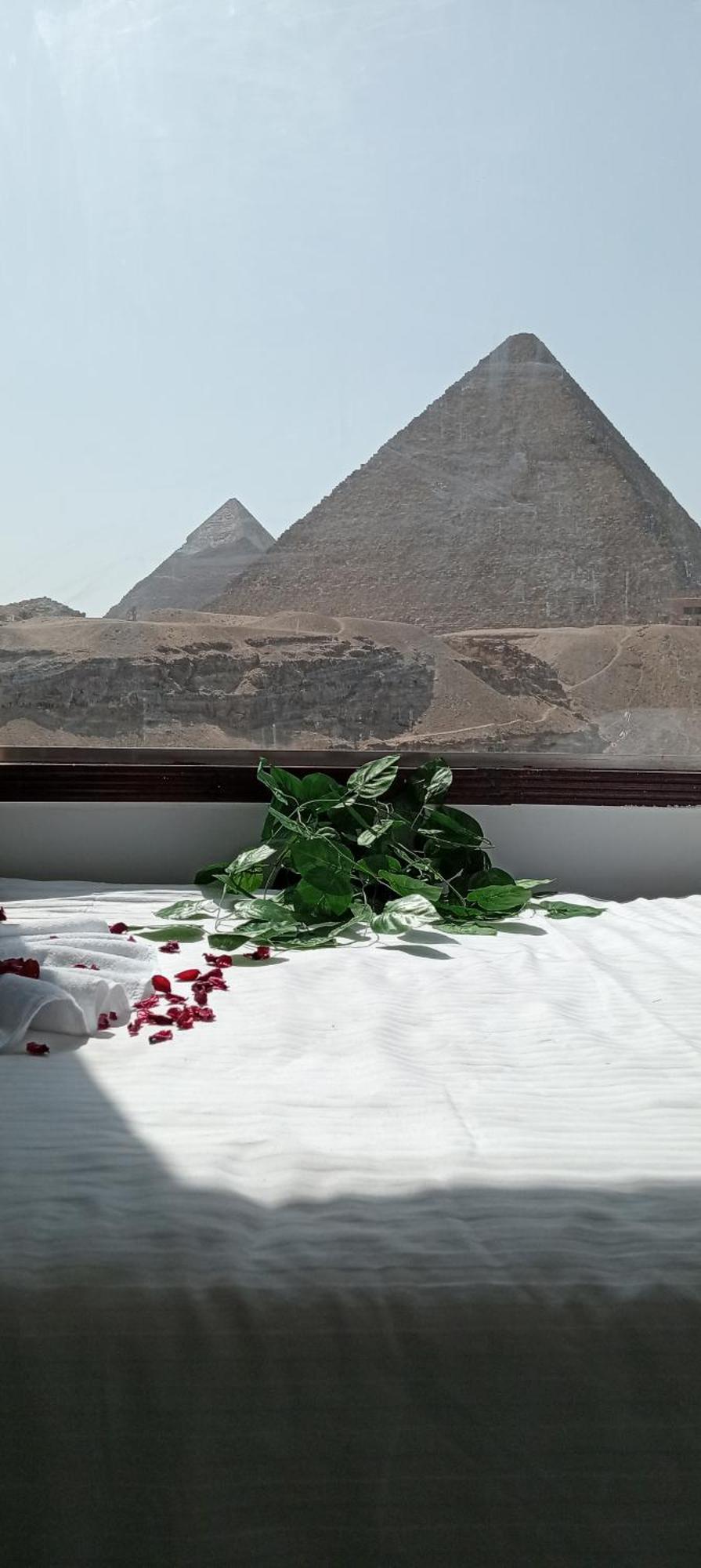Alba Pyramids View Cairo Exterior photo